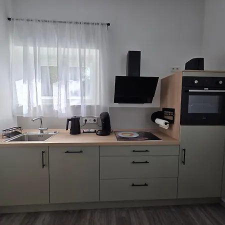 Modernes Zentrales Hideaway In Der Alten Post Apartman Rain