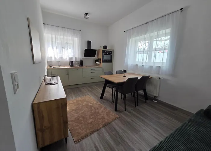 Modernes Zentrales Hideaway In Der Alten Post شقة