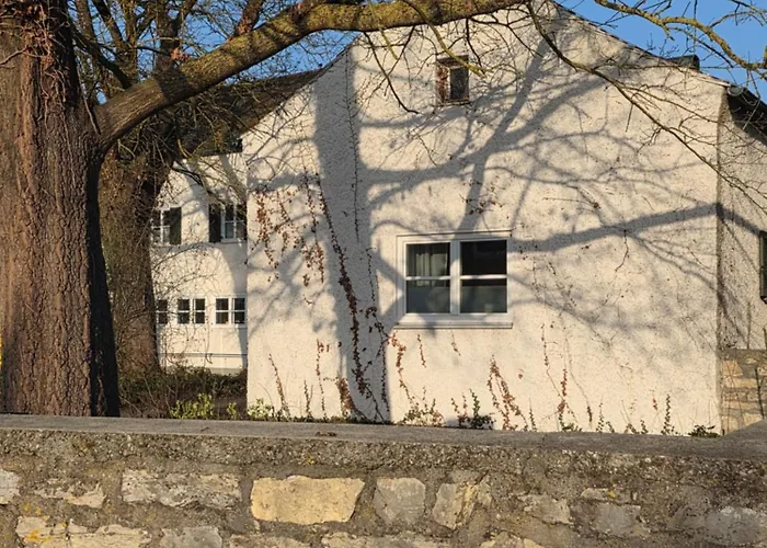Modernes Zentrales Hideaway In Der Alten Post Rain (Swabia)